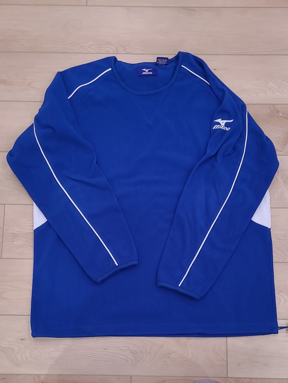 90's/Y2K Mizuno Crewneck Pullover Jersey Made In The Philippines